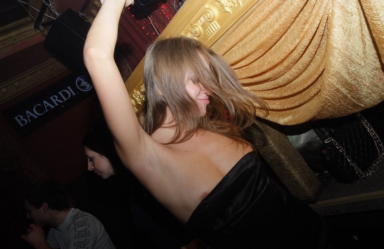 Drunk Nipslip